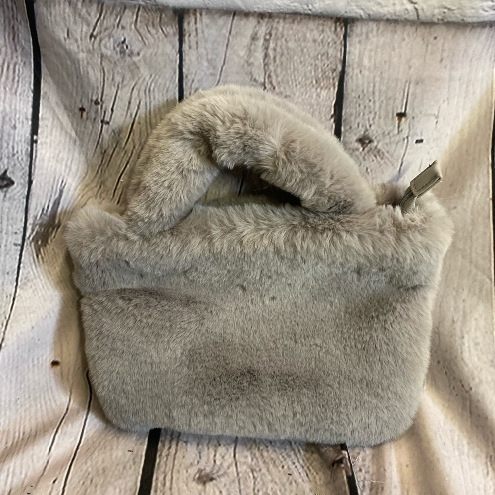 5/$20 Expressions NYC Vegan Fur Broome St Small Gray Satchel Handbag